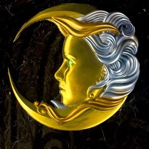 Epoxy resin moon lady